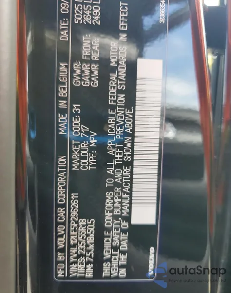 2023 Volvo Xc40 Plus z USA, uszkodzony, nr VIN YV4L12UE5P2962611